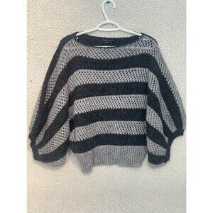 BCBG MAX AZRIA WOMENS BLACK And Gray CROCHETED SWEATER Size Medium